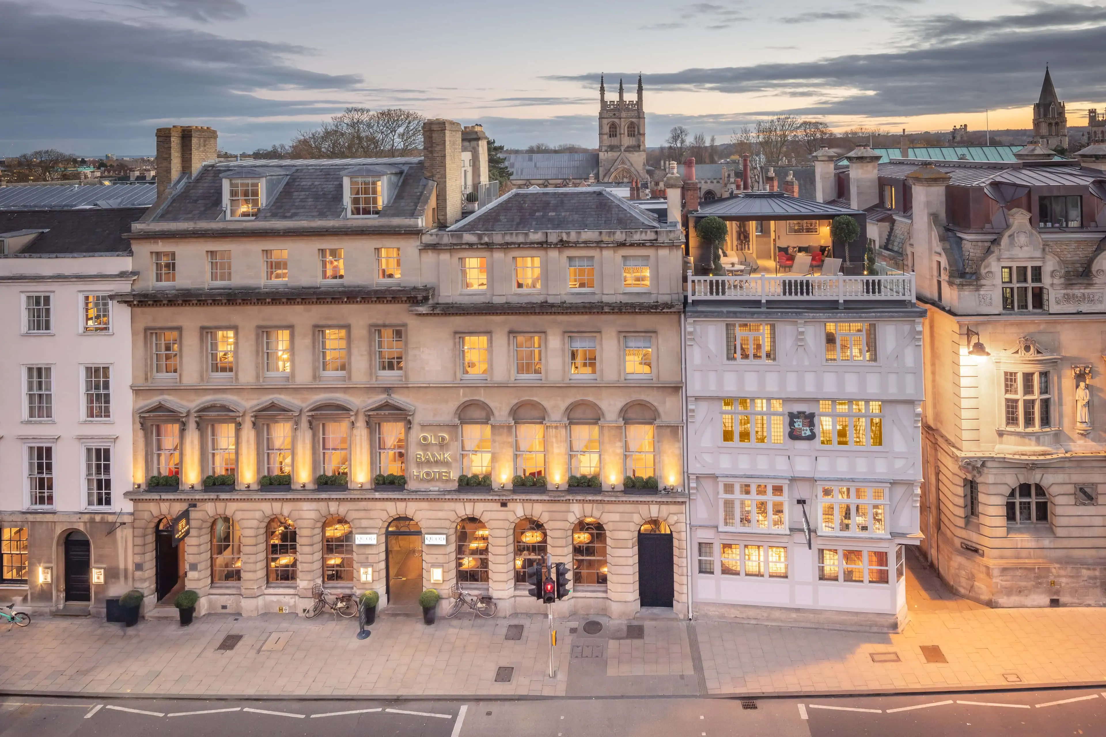 0011 - 2018 - Old Bank Hotel - Oxford - High Res - View Facade - Web Hero