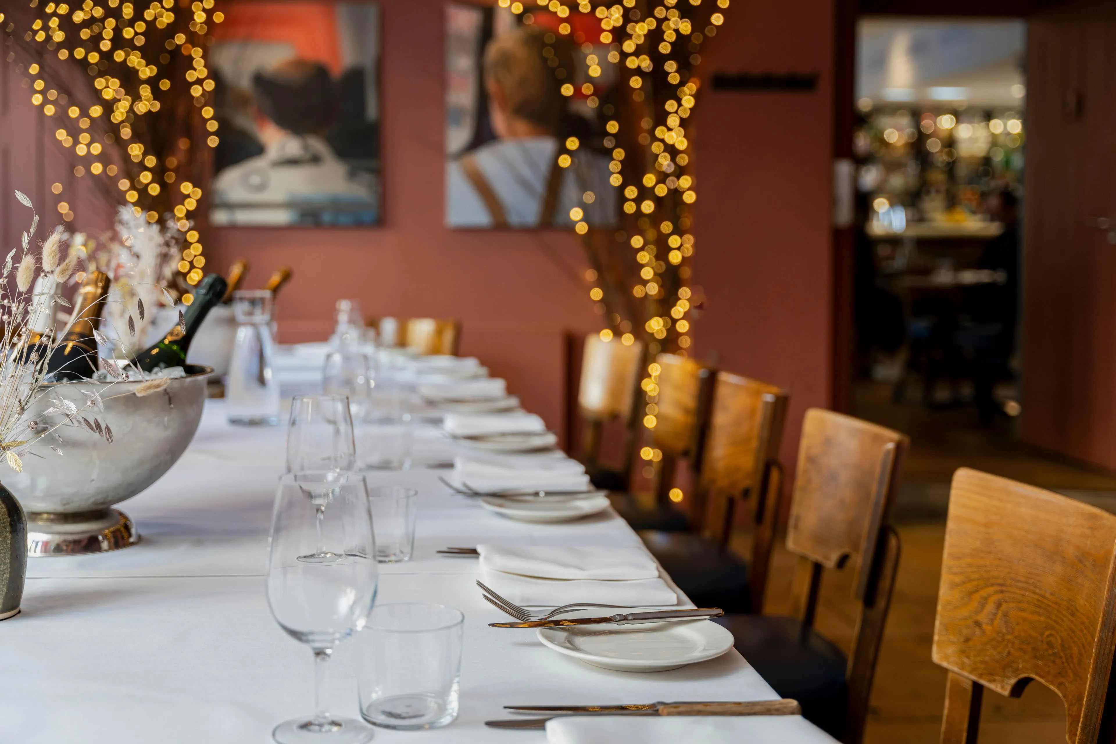 A7R04321 - 2023 - Quod Restaurant & Bar - Oxford - High Res - Festive, Private Dining, Red Room - Web Hero